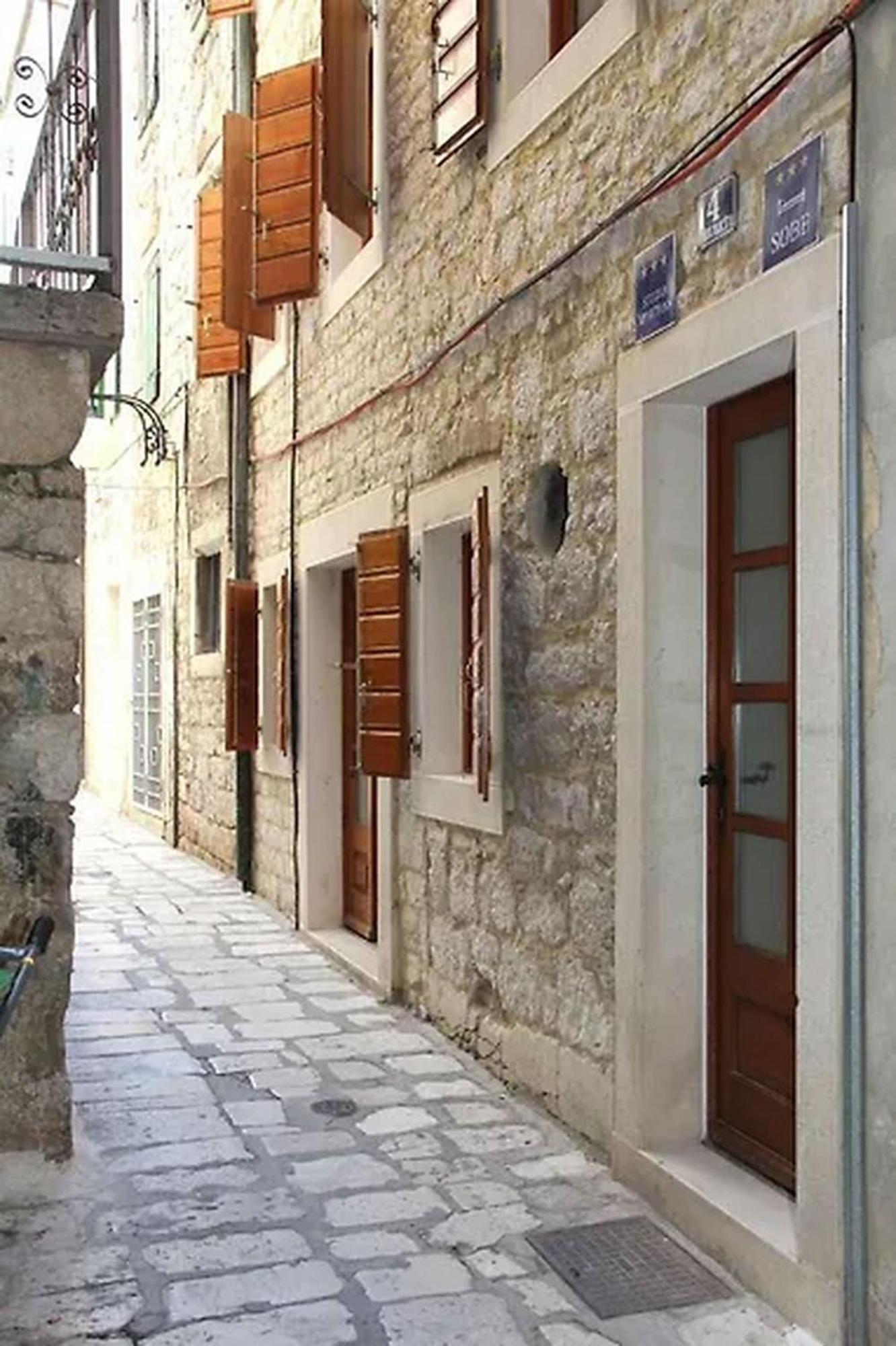 Sunny Rooms And Suites Šibenik Екстериор снимка