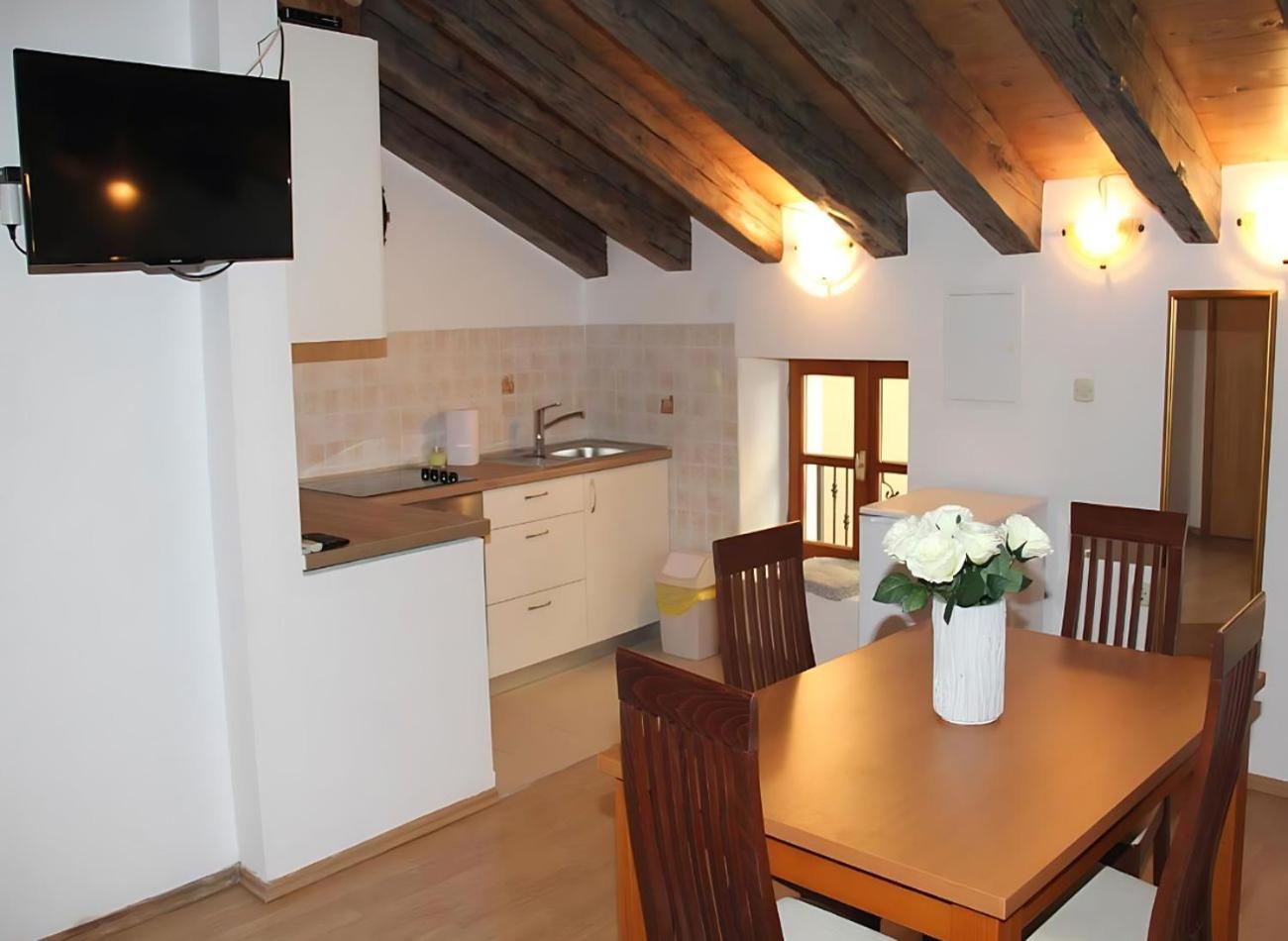 Sunny Rooms And Suites Šibenik Екстериор снимка