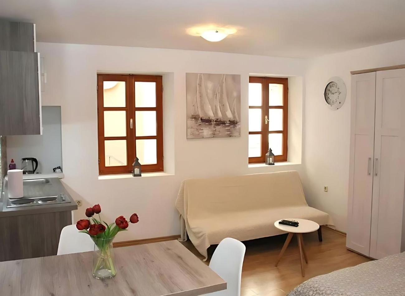 Sunny Rooms And Suites Šibenik Екстериор снимка